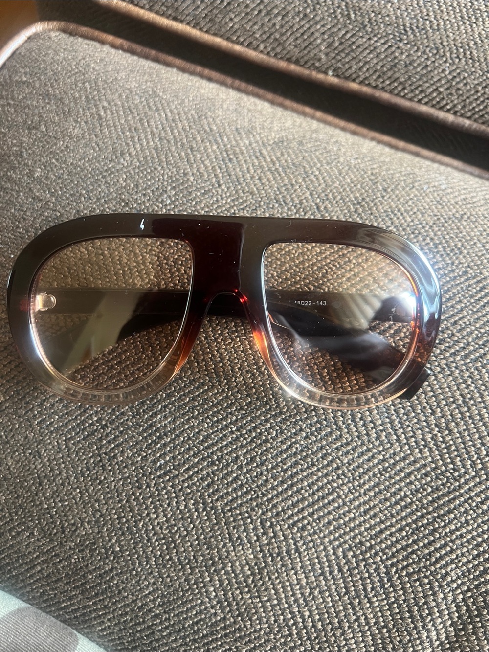 Retro Oversized Gradient Brown Aviator Sunglasses